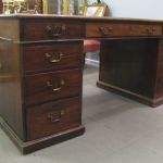 552 2481 WRITING DESK